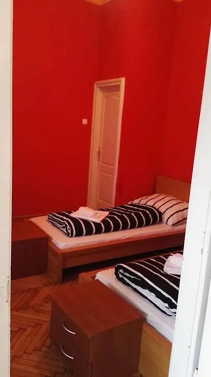 Ozone Private Rooms And Hostel Budapest Hotel